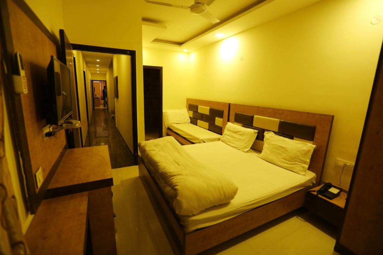Hotel Golden Heart Amritsar Extérieur photo